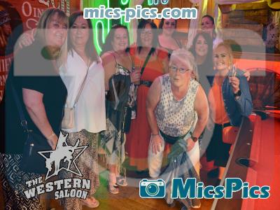 Mics Pics at Western Saloon, Benidorm Thursday 18th April 2024 Pic:015